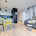 Апартаменты Homely Place Koziolki - Stary Rynek - Parking