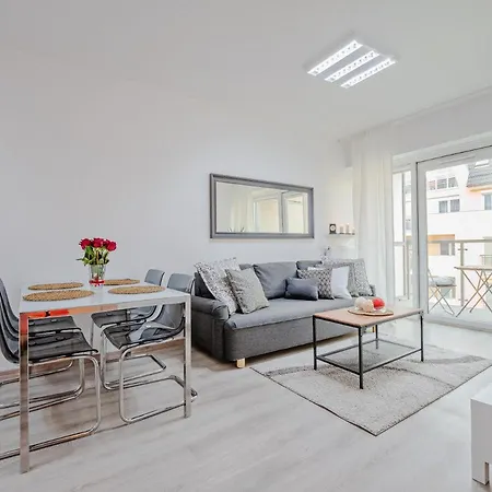 Nova 99 Poznan Old Town & Parking Appartement *