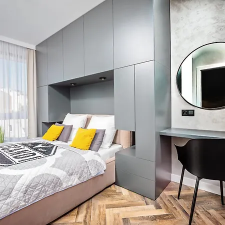 Homely Place Koziolki - Stary Rynek - Parking