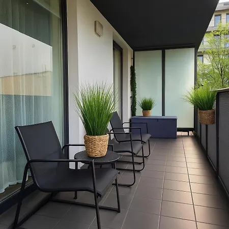 Maison 99 Apartman *