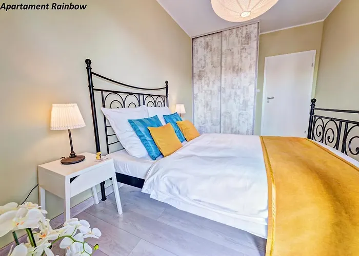 Homely Place Koziolki - Stary Rynek - Parking 포즈난